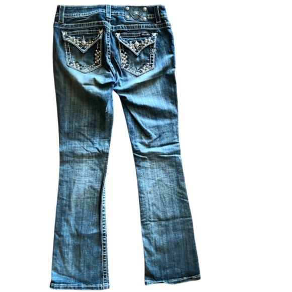 COPY - Miss Me Mid-Rise Women's Boot Cut Jean - Picture 4 of 8